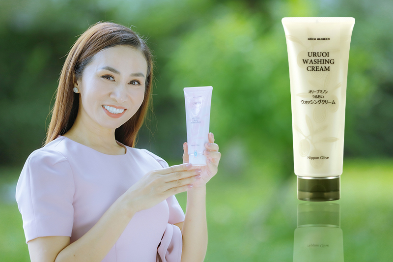 Sữa rửa mặt ô liu trắng sáng da Làm sạch bụi bẩn, tế bào chết, dầu nhờn và lớp trang điểm còn sót lại